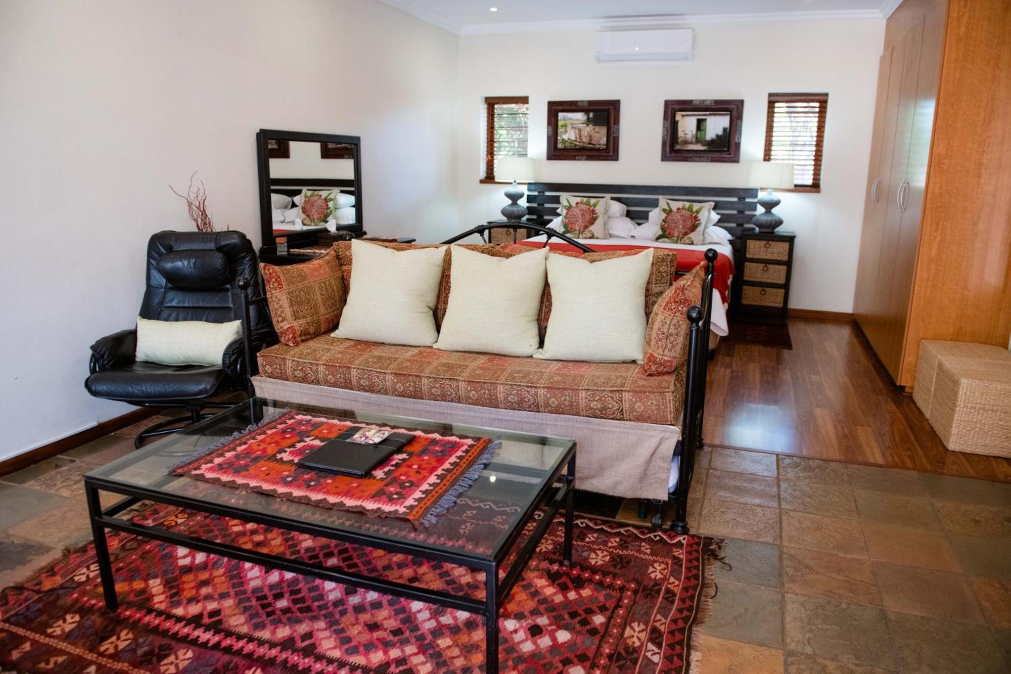 37 On Charles Hotel Pretoria-Noord Kültér fotó